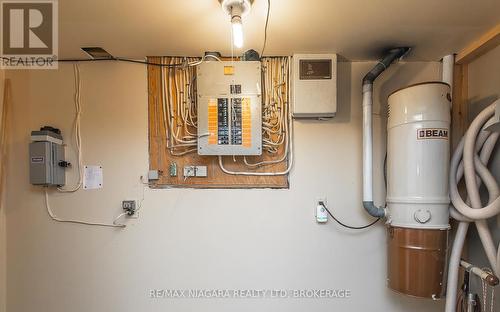 6254 Gore Street, Niagara Falls (Stamford), ON 