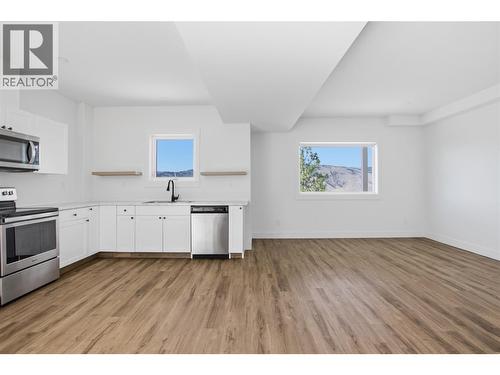 1688 Balsam Place, Kamloops, BC 