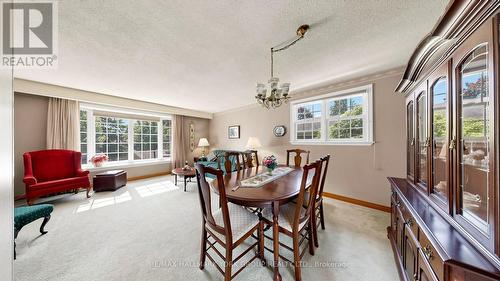 24 Devins Drive, Aurora, ON 