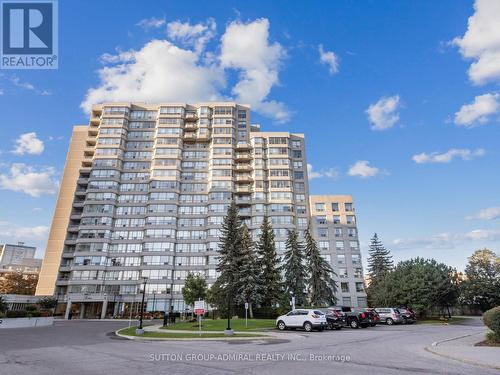 604 - 7 TOWNSGATE DRIVE  Vaughan, ON L4J 7Z9