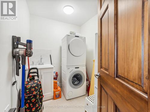 604 - 7 Townsgate Drive, Vaughan, ON 
