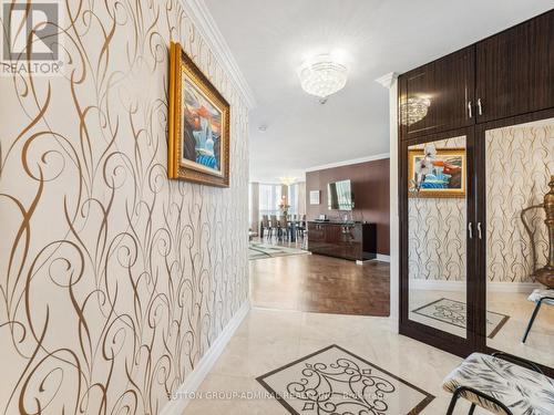 604 - 7 Townsgate Drive, Vaughan, ON 