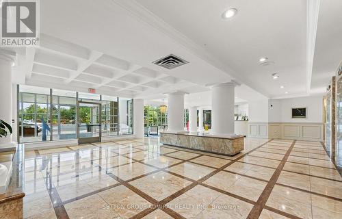 604 - 7 Townsgate Drive, Vaughan, ON 