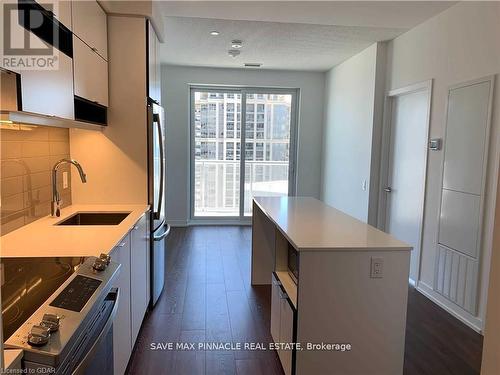 2206 - 4065 Confederation Parkway, Mississauga, ON 