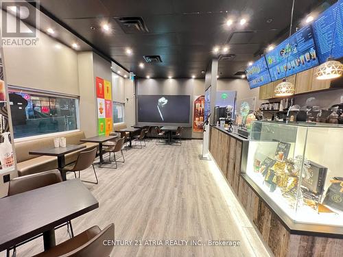 439A Yonge Street, Toronto, ON 