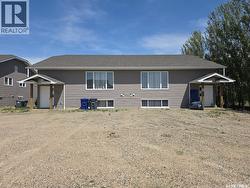 713 Columbia AVENUE Kerrobert, SK S0L 1R0