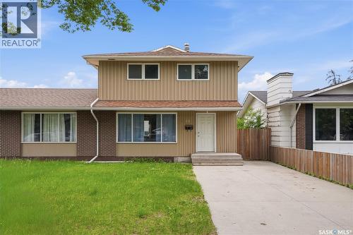 68 Carleton Drive, Saskatoon, SK 