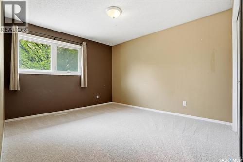 68 Carleton Drive, Saskatoon, SK 