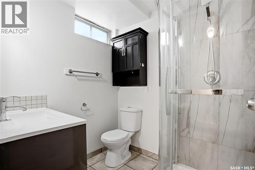 68 Carleton Drive, Saskatoon, SK 