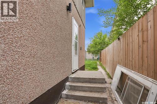 68 Carleton Drive, Saskatoon, SK 