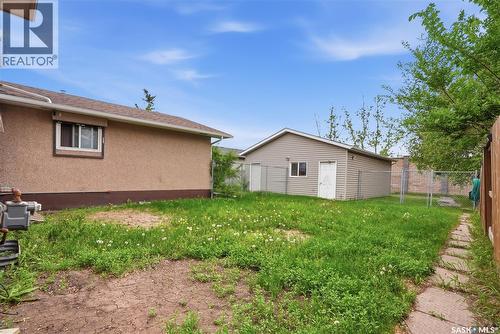 68 Carleton Drive, Saskatoon, SK 