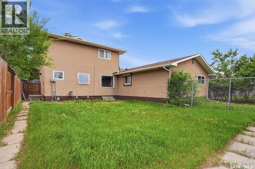 68 Carleton Drive, Saskatoon, SK 