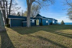 6 COLTON AVENUE St. Catharines (Port Dalhousie), ON L2N 5B1