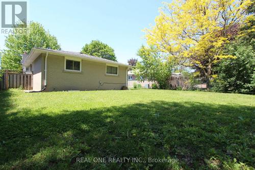 25 Bigwin Drive, Aurora, ON 