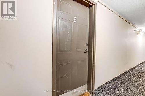 6 - 140 Conway Drive, London South (South X), ON 
