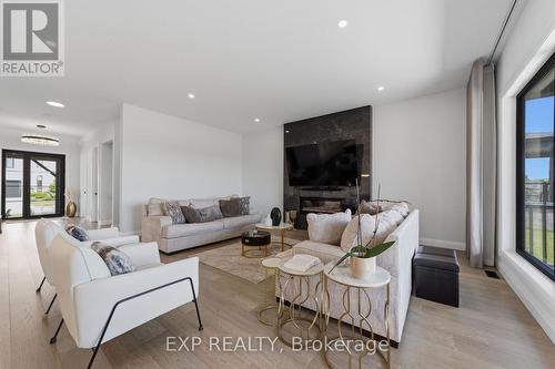 113 Edgewater Boulevard, Middlesex Centre, ON 