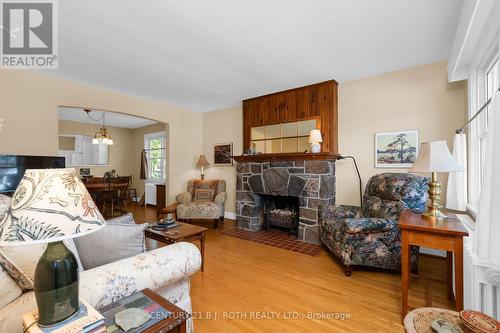51 Henry Street, Barrie, ON 