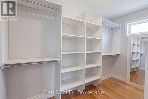 215 Columbus Avenue, Ottawa, ON 