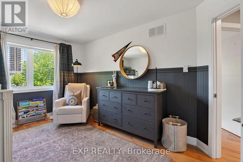 215 Columbus Avenue, Ottawa, ON 