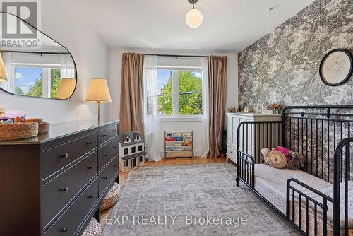 215 Columbus Avenue, Ottawa, ON 
