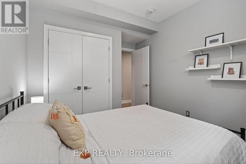 215 Columbus Avenue, Ottawa, ON 