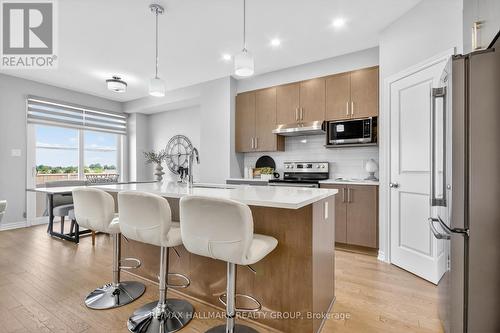 737 Maverick Crescent, Ottawa, ON 