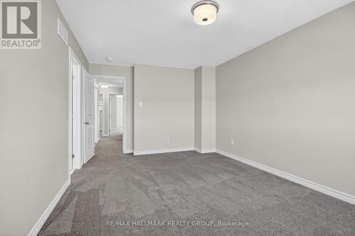 737 Maverick Crescent, Ottawa, ON 