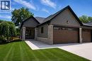 404 Blake Street, Lakeshore, ON  - Outdoor 