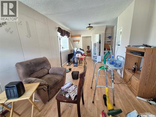 225 1St Avenue, Kendal, SK 