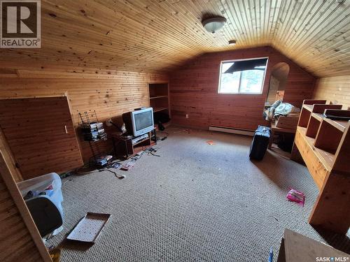 225 1St Avenue, Kendal, SK 