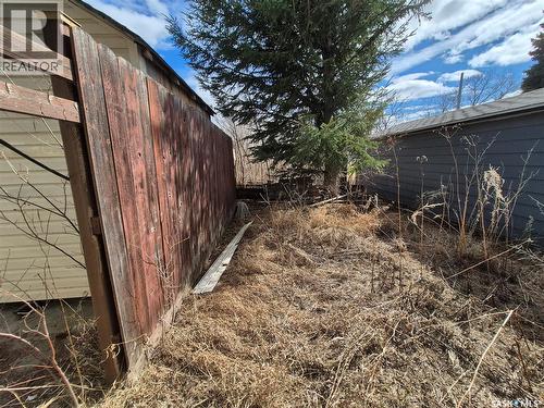 225 1St Avenue, Kendal, SK 
