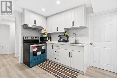 1203 Silverfox Drive, London North, ON 