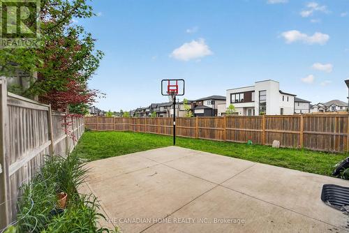 1203 Silverfox Drive, London North, ON 