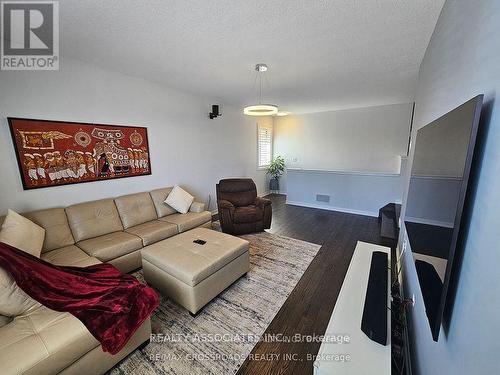35 Cutts Crescent, Hamilton, ON 