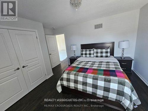 35 Cutts Crescent, Hamilton, ON 