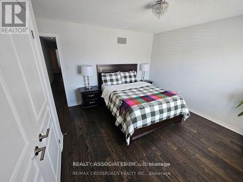 35 Cutts Crescent, Hamilton, ON 