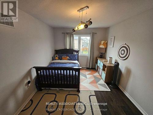 35 Cutts Crescent, Hamilton, ON 