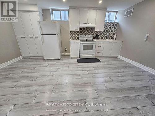 35 Cutts Crescent, Hamilton, ON 