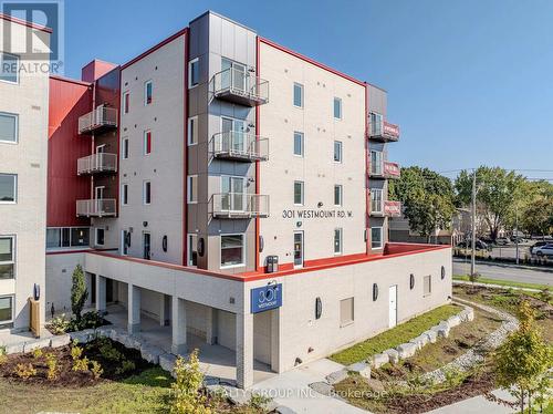 301 Westmount Road W, Kitchener, ON 