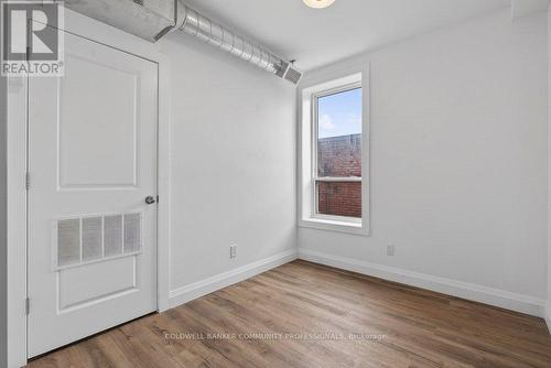 202 - 433 Barton Street E, Hamilton, ON 