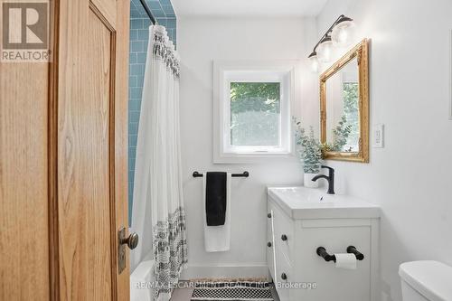 14 Cumberland Avenue, Hamilton, ON 