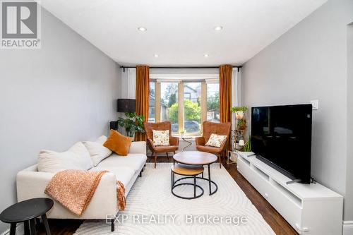 103 Mcanulty Boulevard, Hamilton, ON 