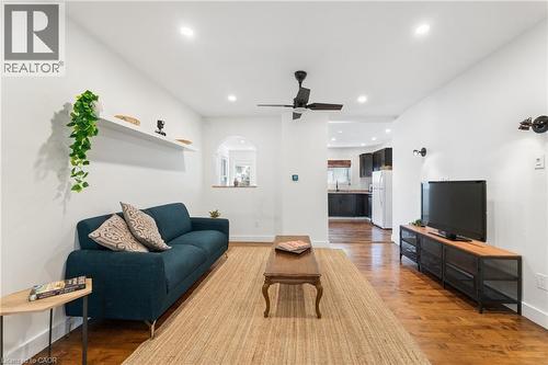 160 Britannia Avenue, Hamilton, ON 