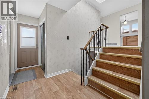 305 Pinegrove Road, Oakville, ON - Indoor Photo Showing Other Room