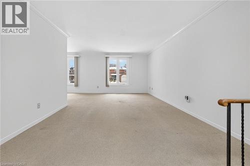 305 Pinegrove Road, Oakville, ON - Indoor Photo Showing Other Room