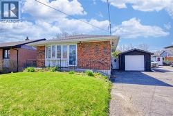 90 PRINCE CHARLES Drive Georgetown, ON L7G 3V4