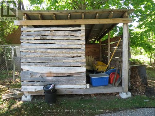 2315 Loop Road, Highlands East (Monmouth), ON 