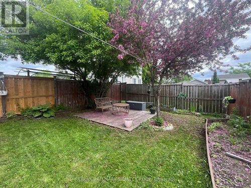 827 Como Crescent, Ottawa, ON 
