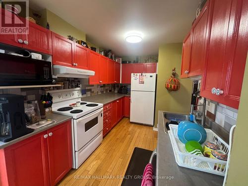 827 Como Crescent, Ottawa, ON 