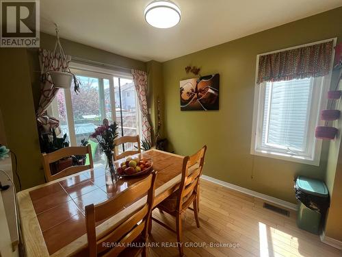 827 Como Crescent, Ottawa, ON 